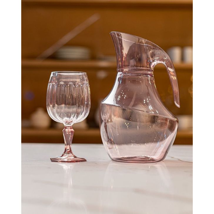 Set avec carafe de 2,1 L et 6 verres en plastique de 350 ml, set de rafraîchissements Valsa rose translucide de UZ